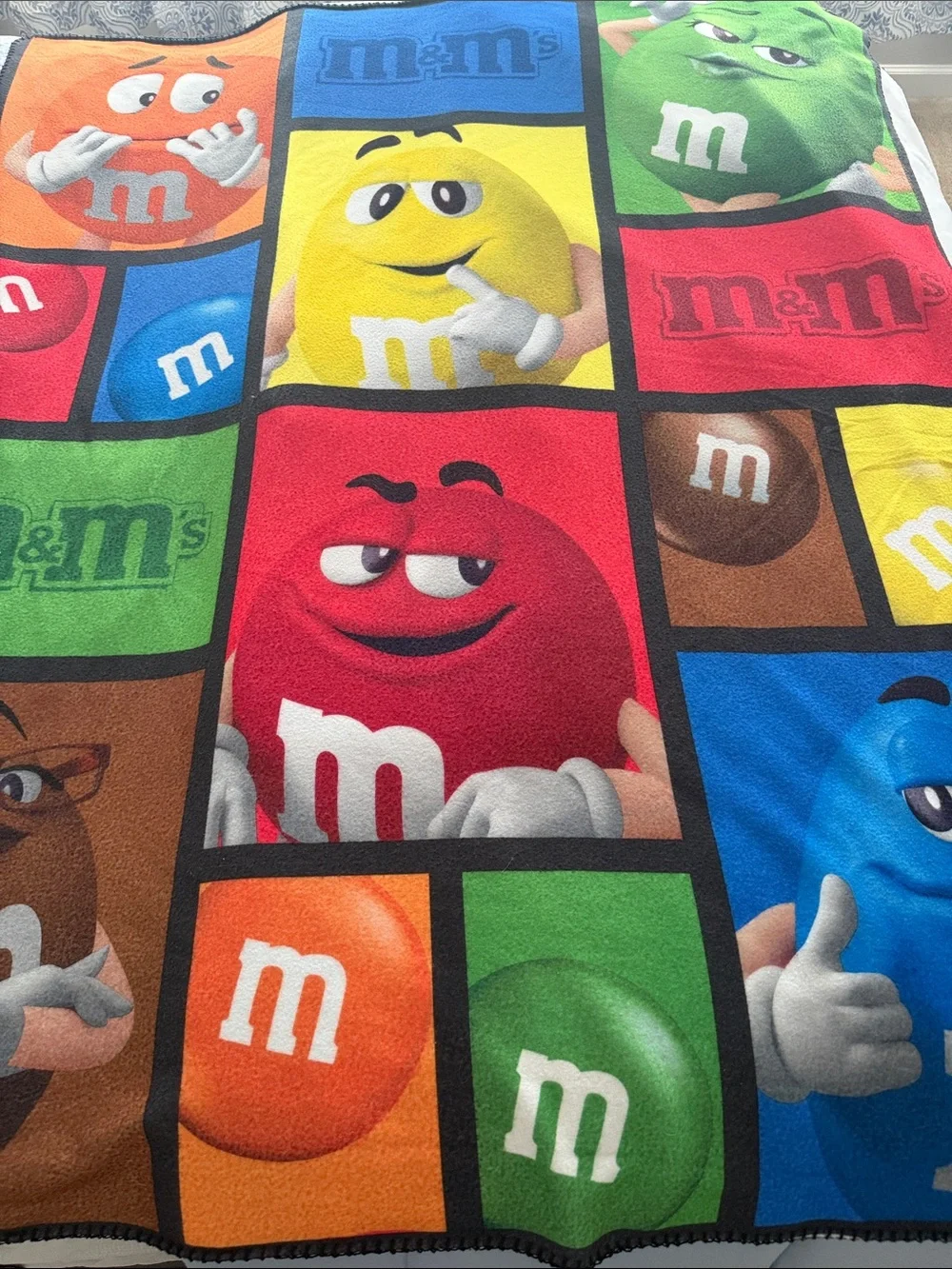 M&M's Colorful Character Throw Blanket - Multi